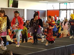 Bookparade28